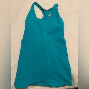 iviva blue athletic tank top!
